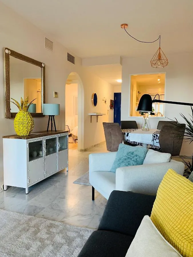 Apartment Sea Breeze – Apartamento Brisas del Mar Benalmádena 0*,  España