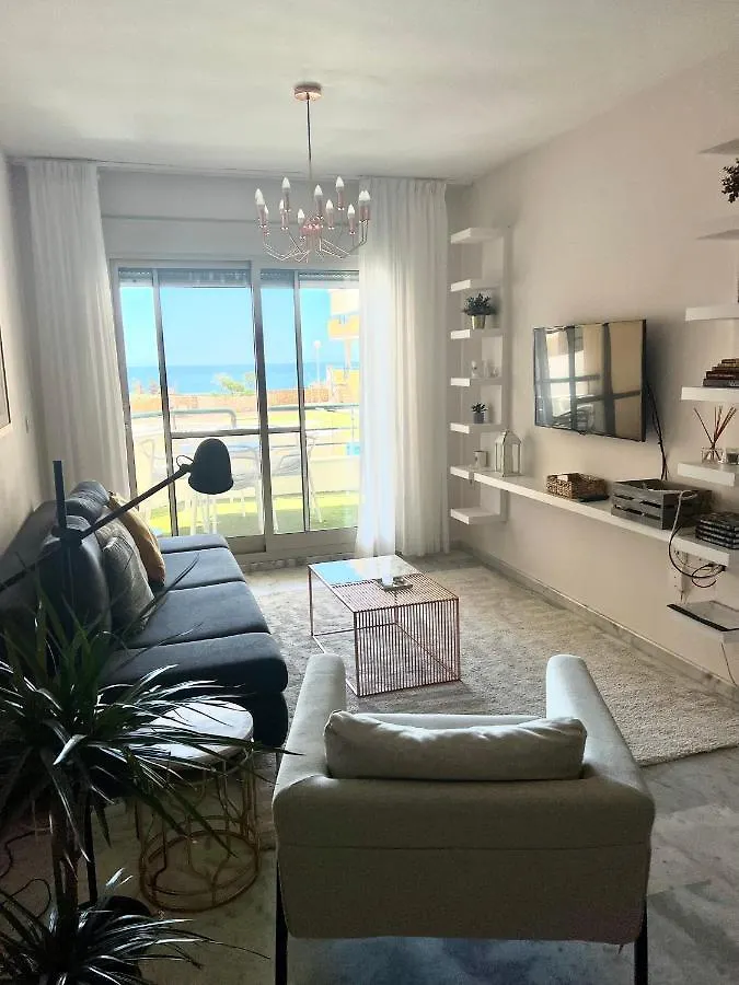 Apartment Sea Breeze - Apartamento Brisas Del Mar contacts